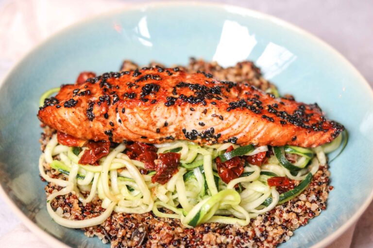 Baked Salmon With Zoodles & Quinoa